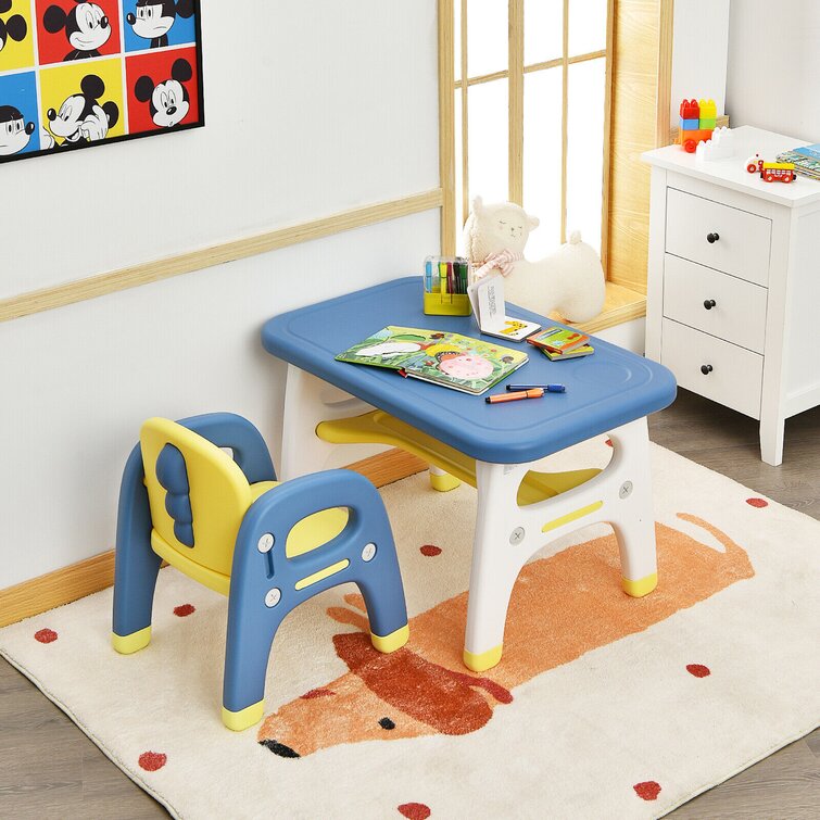 Kids mini discount table and chairs